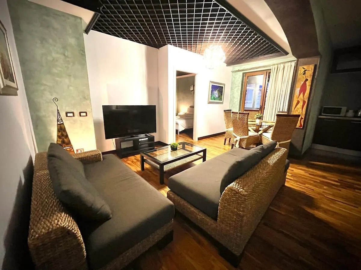 Apartment Blloku Central Penthouse Tirana Albania