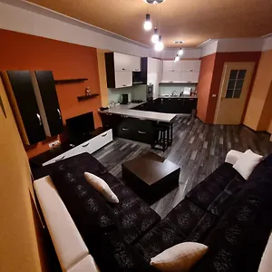 Apartment Moonshine, Tirana